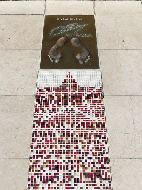 在现代足球 在现代足球